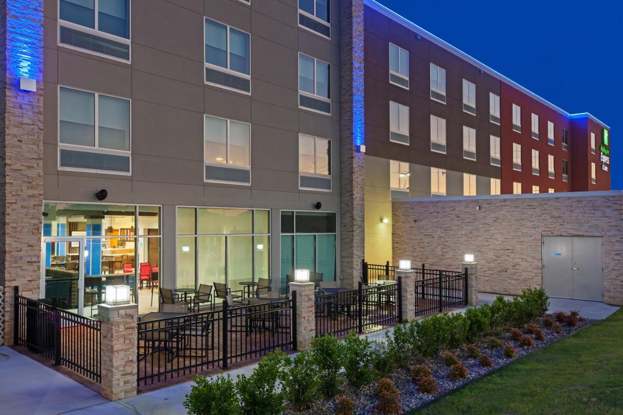 Holiday Inn Express & Suites Tulsa South - Woodland Hills By Ihg Extérieur photo
