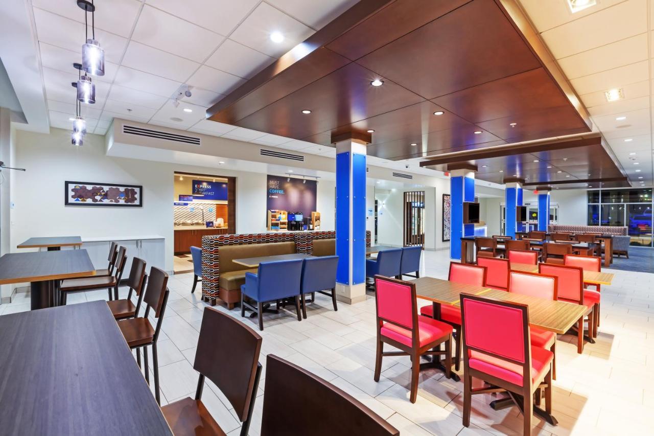 Holiday Inn Express & Suites Tulsa South - Woodland Hills By Ihg Extérieur photo
